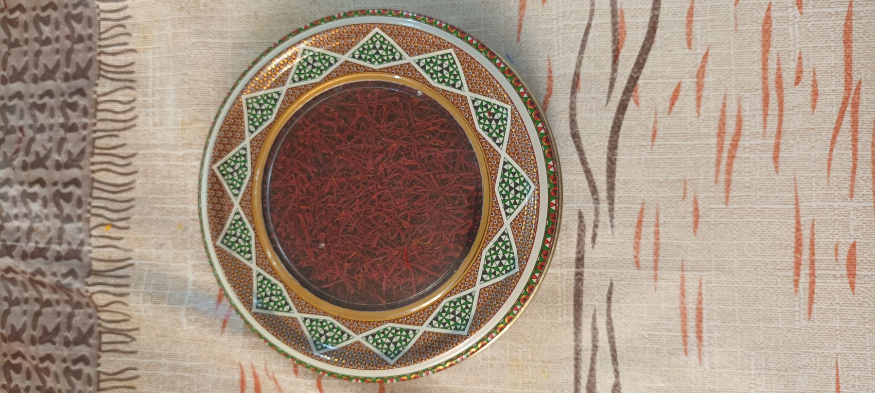 زعفران درجه یک و ارگانیک